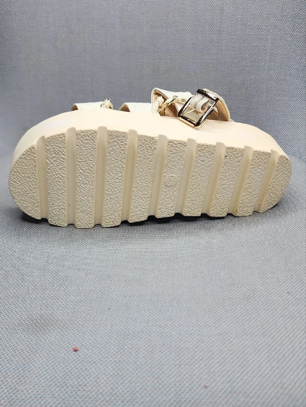 Quilted Cream Platform Sandals with Gold Chain Accent